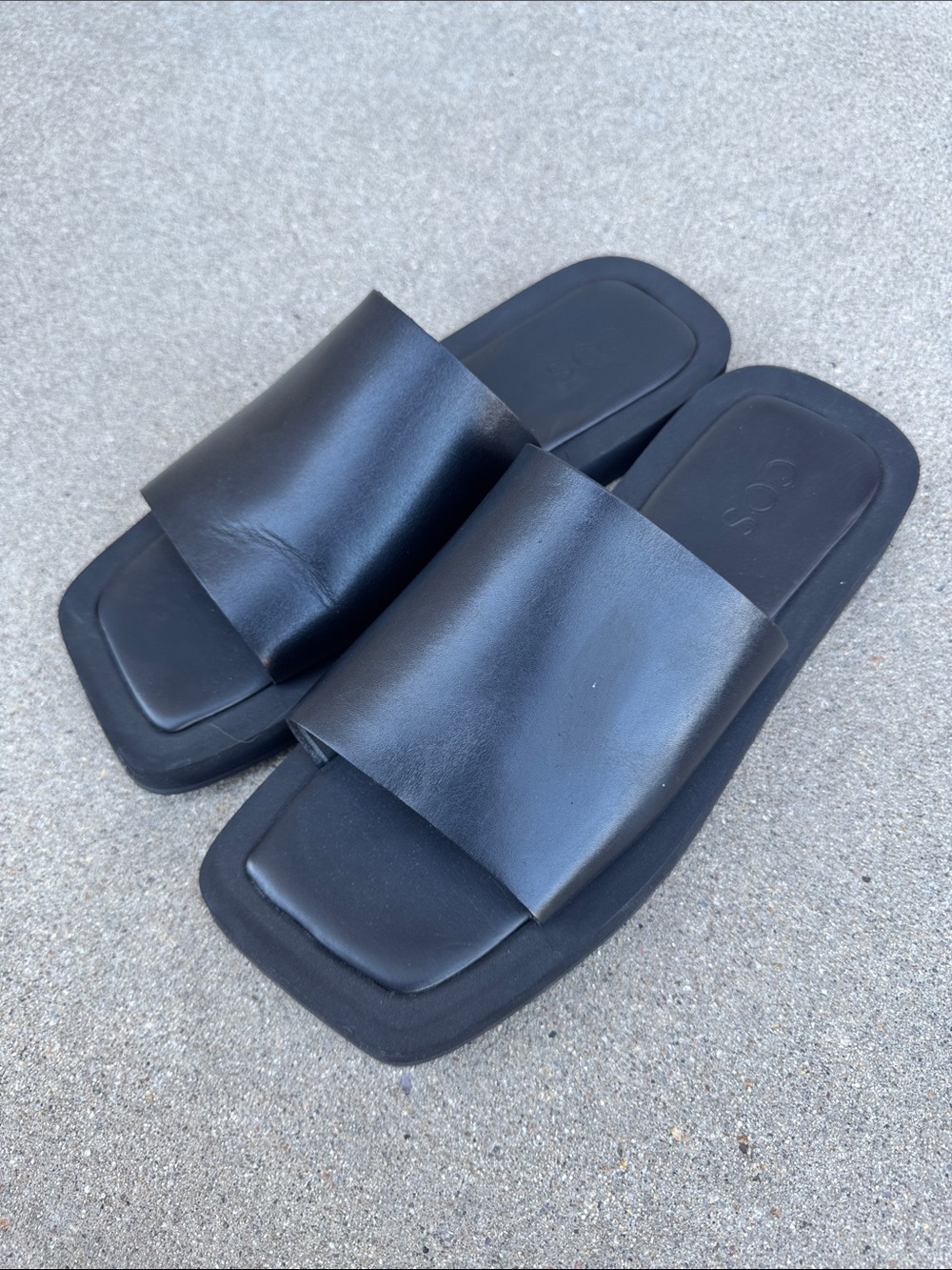 COS Black Leather Wide-Strap Slide Sandals Size 43/9.5-10 US